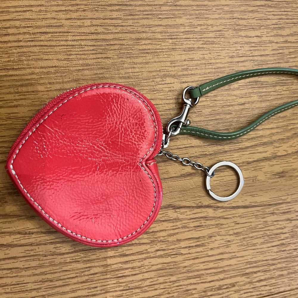 Coach Heart Key and Change holder - Picture 3 of 3